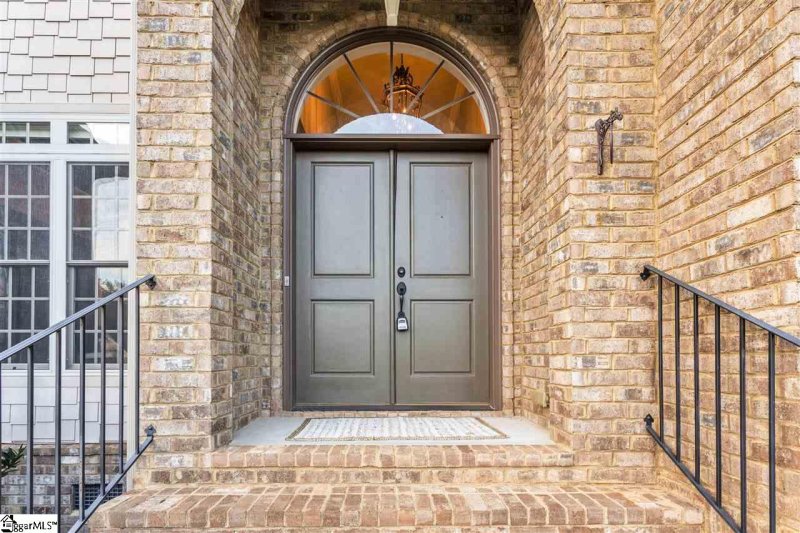 Property image 3 at 21 Kingsway Court, Greer, SC 29651