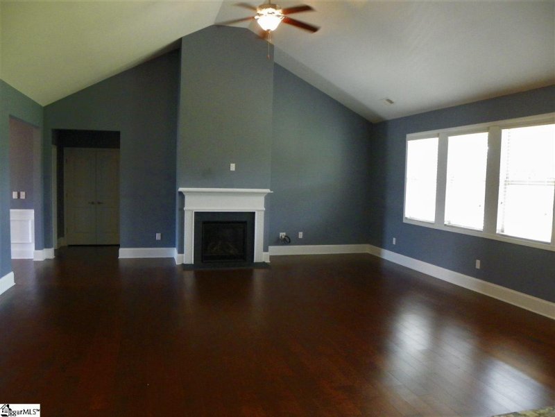 Property image 4 at 5 Sparrow Drive, Williamston, SC 29697