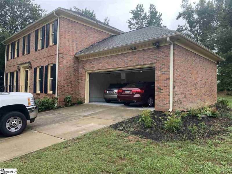 Property image 5 at 3 Old Oak Drive, Taylors, SC 29687