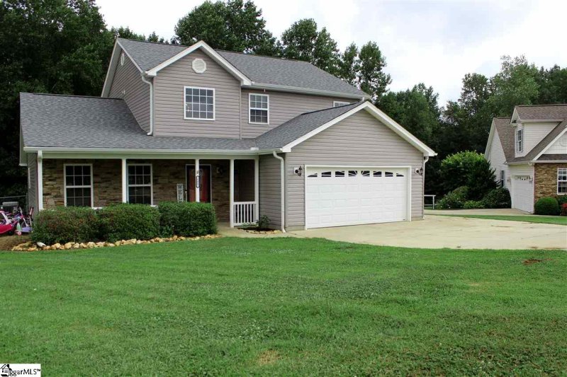 Property image 2 at 109 Long Pond Court, Greer, SC 29651