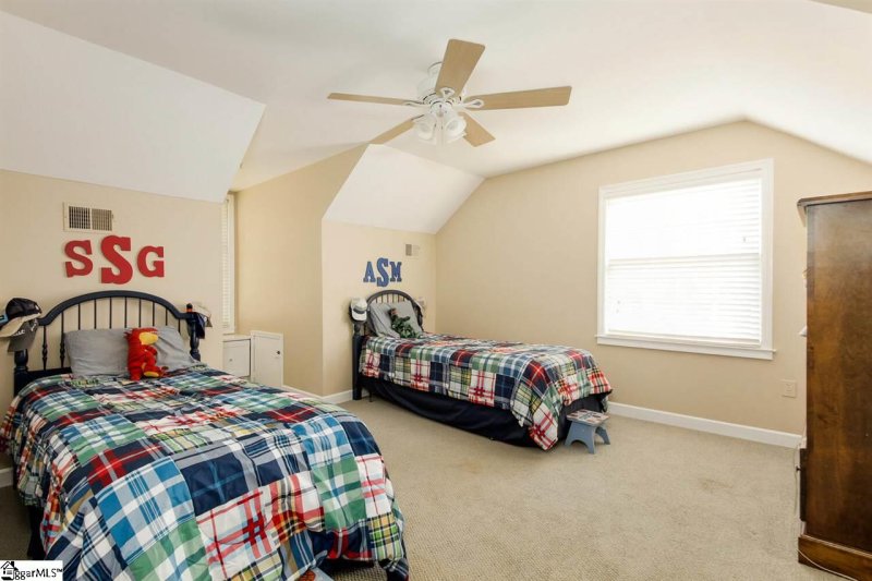 Property image 3 at 3 Pittler Drive, Greenville, SC 29607