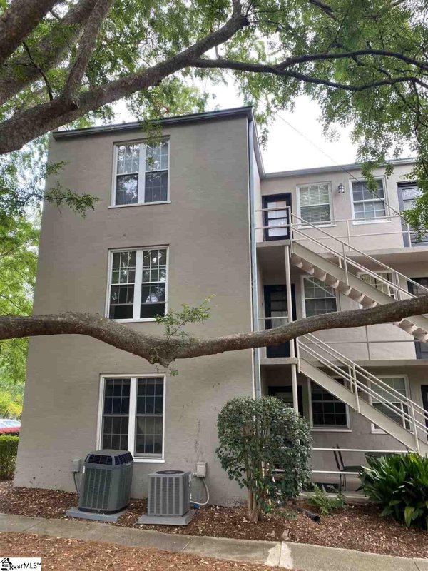 Property image 2 at 601 Cleveland  9F Street, Greenville, SC 29601