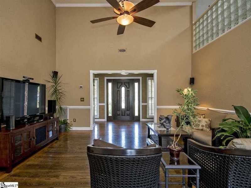 Property image 5 at 107 Glen Arbor Court, Easley, SC 29642