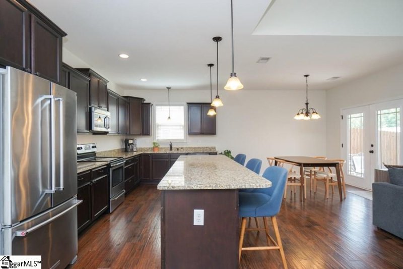 Property image 5 at 9 Gamesford Court, Simpsonville, SC 29680