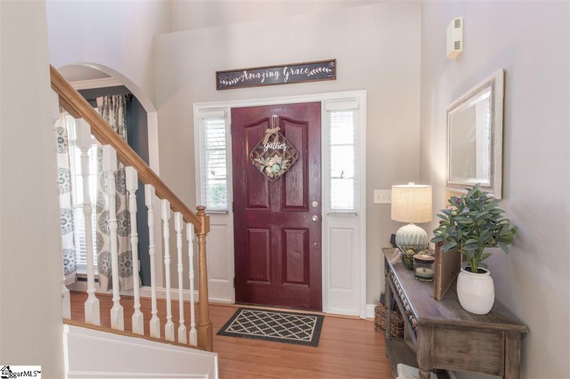 Property image 4 at 220 Silver Run Lane, Greenville, SC 29607