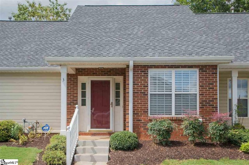 Property image 2 at 3 Bailess Court, Greer, SC 29650