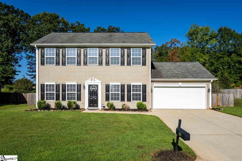 Property image 2 at 19 Juneau Court, Greenville, SC 29605