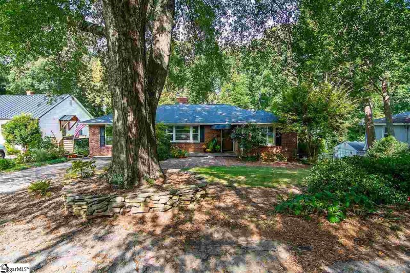 Property image 2 at 32 Blackburn Street, Greenville, SC 29607