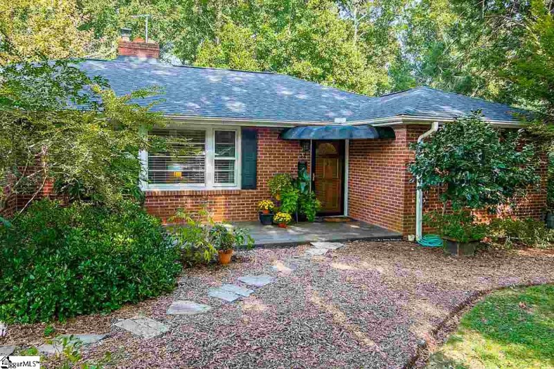 Property image 4 at 32 Blackburn Street, Greenville, SC 29607