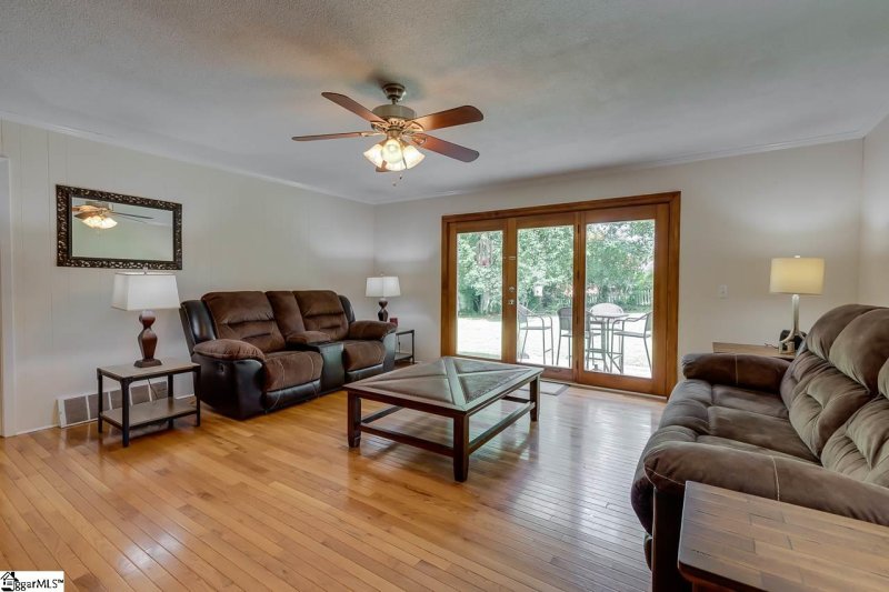 Property image 4 at 406 Greenbriar Lane, Anderson, SC 29625