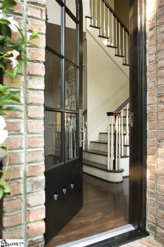 Property image 3 at 12 Collins Crest Court, Greenville, SC 29607