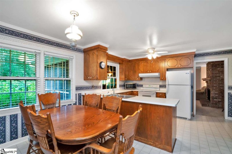 Property image 4 at 209 Terramont Drive, Greenville, SC 29615