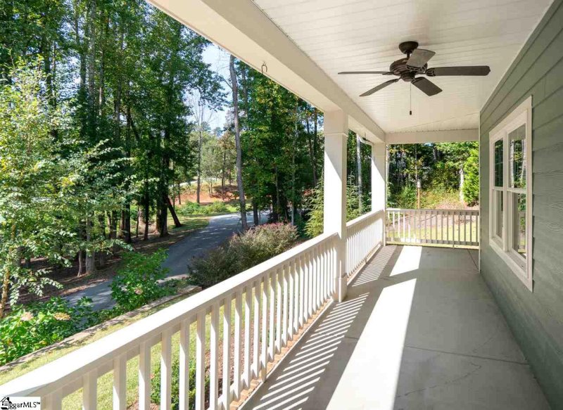 Property image 3 at 300 Windsor Road, Greer, SC 29651