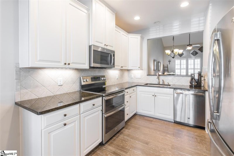 Property image 5 at 359 Bellerive Drive, Duncan, SC 29334