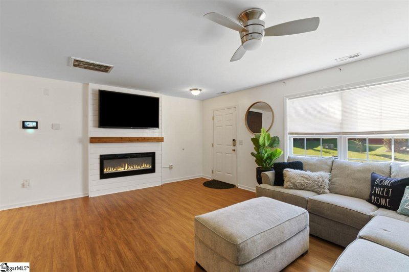 Property image 3 at 720 Bent Hollow Court, Moore, SC 29369