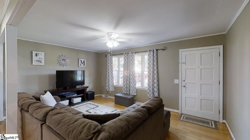 Property image 3 at 234 Scalybark Road, Greenville, SC 29617