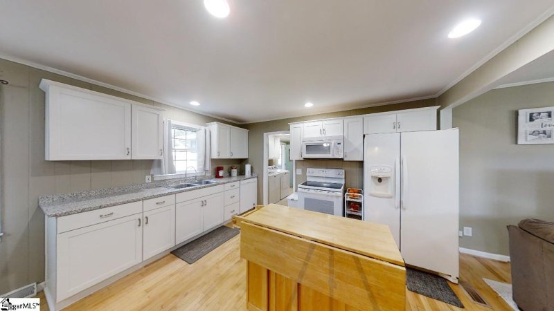 Property image 5 at 234 Scalybark Road, Greenville, SC 29617