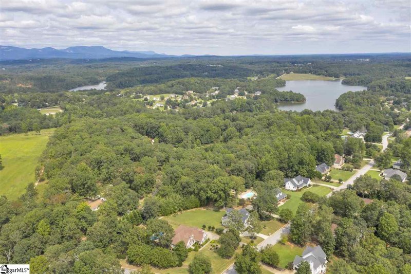 Property image 2 at 3 King Eider Way, Taylors, SC 29687