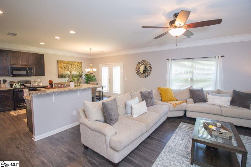 Property image 3 at 250 Shale Drive, Powdersville, SC 29642