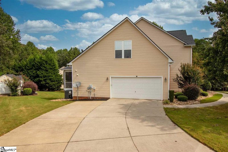 Property image 2 at 108 Armistead Lane, Easley, SC 29642