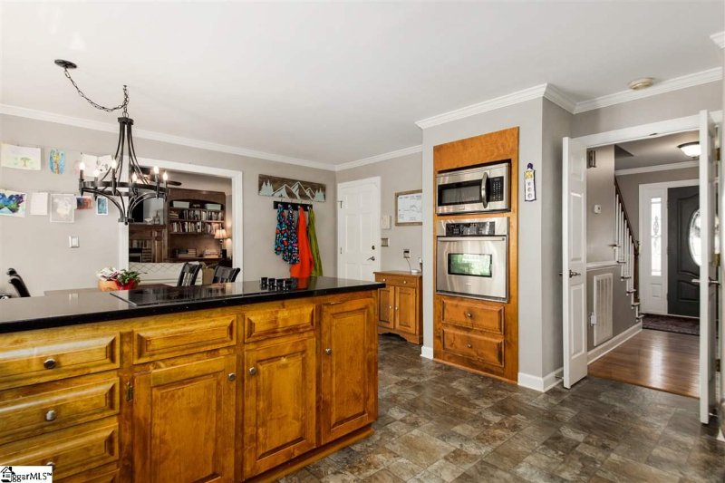 Property image 2 at 224 Forrester Creek Way, Greenville, SC 29607