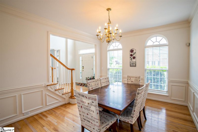 Property image 3 at 1118 Carriage Park Circle, Greer, SC 29650