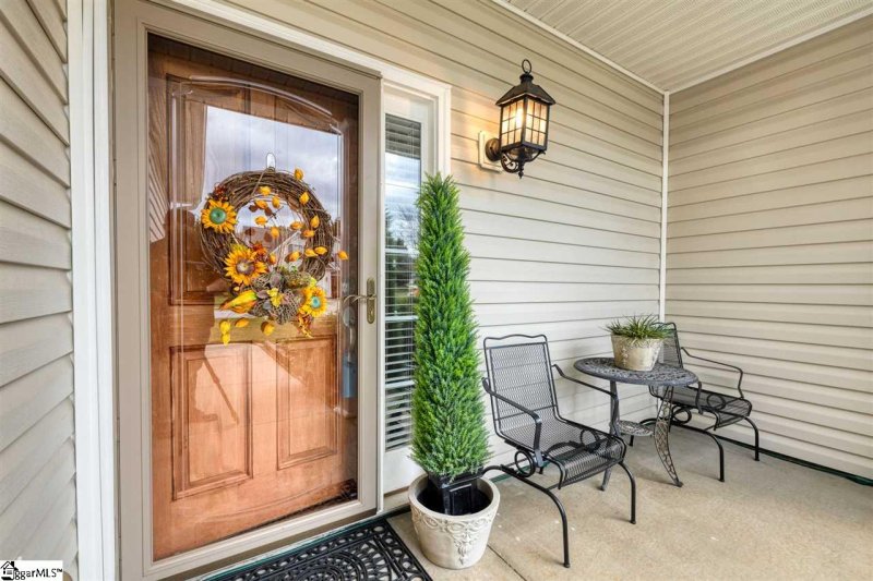 Property image 4 at 9 Southern Height Drive, Greenville, SC 29607