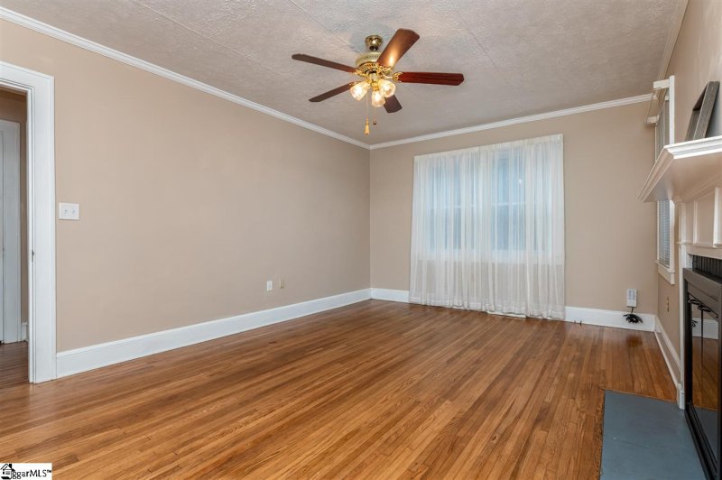 Property image 4 at 116 Carolina Avenue, Greenville, SC 29607
