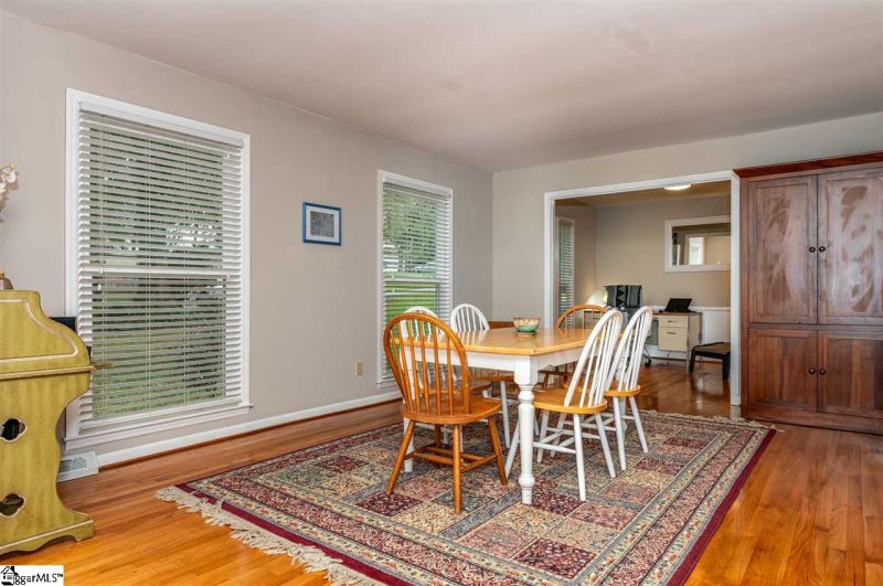 Property image 2 at 5131 Coach Hill Drive, Greenville, SC 29615