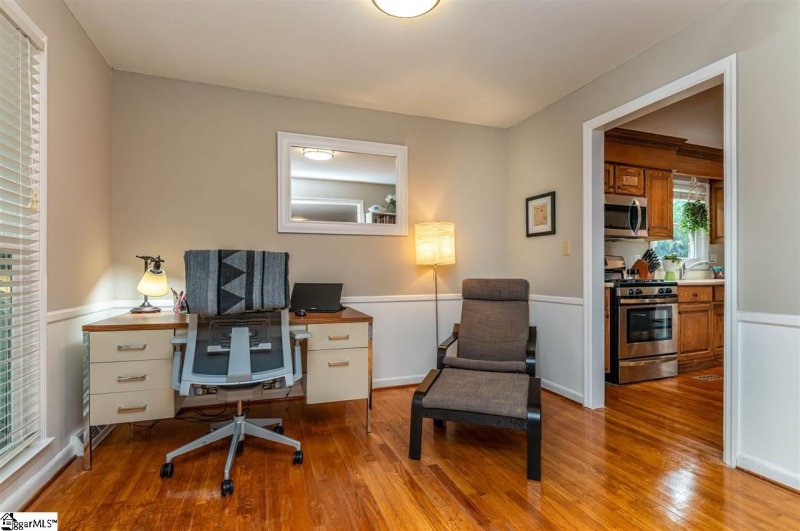 Property image 5 at 5131 Coach Hill Drive, Greenville, SC 29615