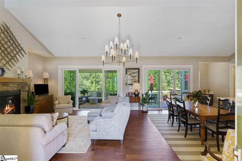 Property image 2 at 26 Setting Sun Lane, Travelers Rest, SC 29690