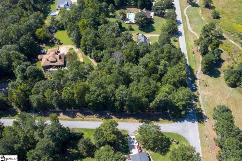 Property image 4 at 1734 Scuffletown Road, Fountain Inn, SC 29644