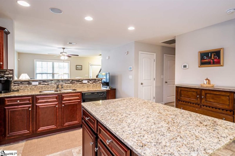 Property image 5 at 68 Endeavor Circle, Mauldin, SC 29622