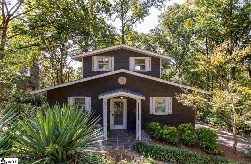Property image 2 at 24 Harbor Drive, Greenville, SC 29611