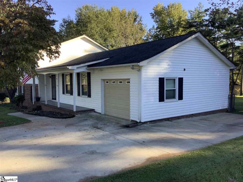 Property image 2 at 230 Piedmont Golf Course Road, Piedmont, SC 29673