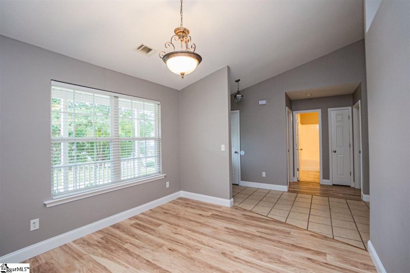 Property image 3 at 265 Jordan Springs Drive, Duncan, SC 29334