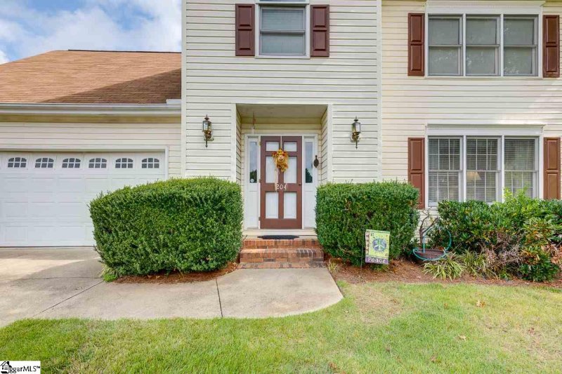 Property image 3 at 204 Tearose Lane, Simpsonville, SC 29681