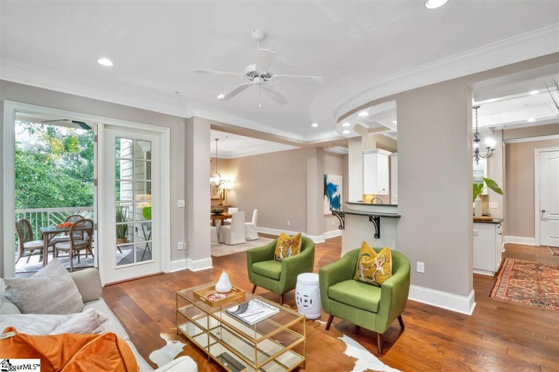 Property image 2 at 164 Ridgeland Drive, Greenville, SC 29601