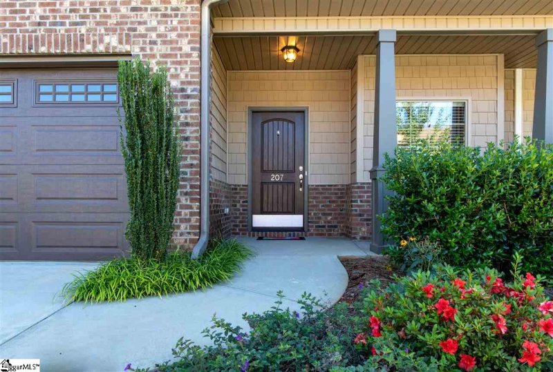 Property image 3 at 207 Bay Laurel Way, Simpsonville, SC 29681