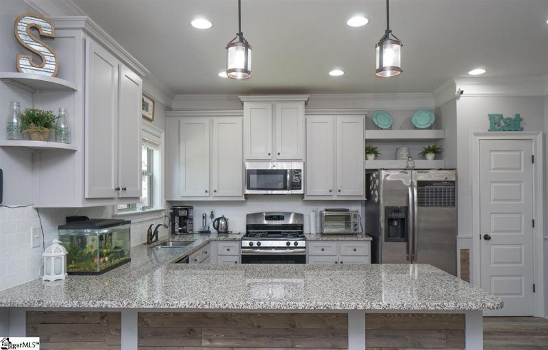 Property image 5 at 120 Deer Drive, Greenville, SC 29611