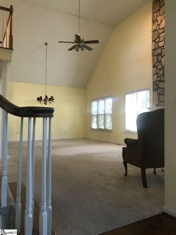 Property image 5 at 102 Saddle Bow Court, Taylors, SC 29687