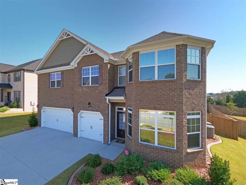 Property image 2 at 3 Shadywood Place, Simpsonville, SC 29681-4199