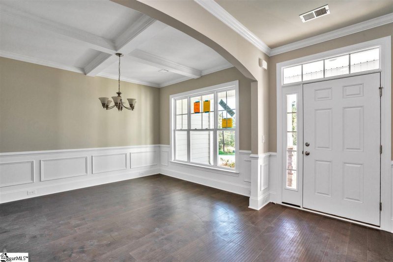 Property image 2 at 541 Cox Road, Greer, SC 29651