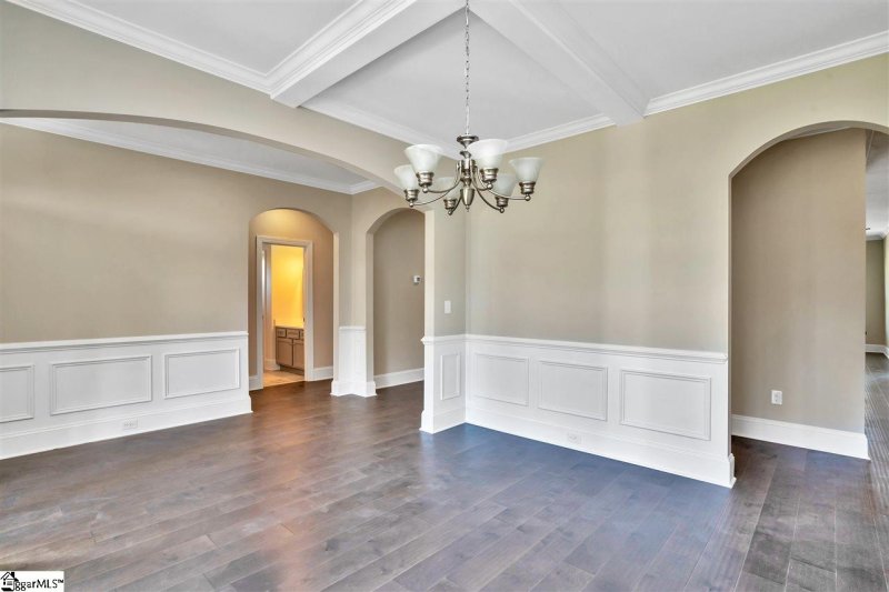 Property image 4 at 541 Cox Road, Greer, SC 29651