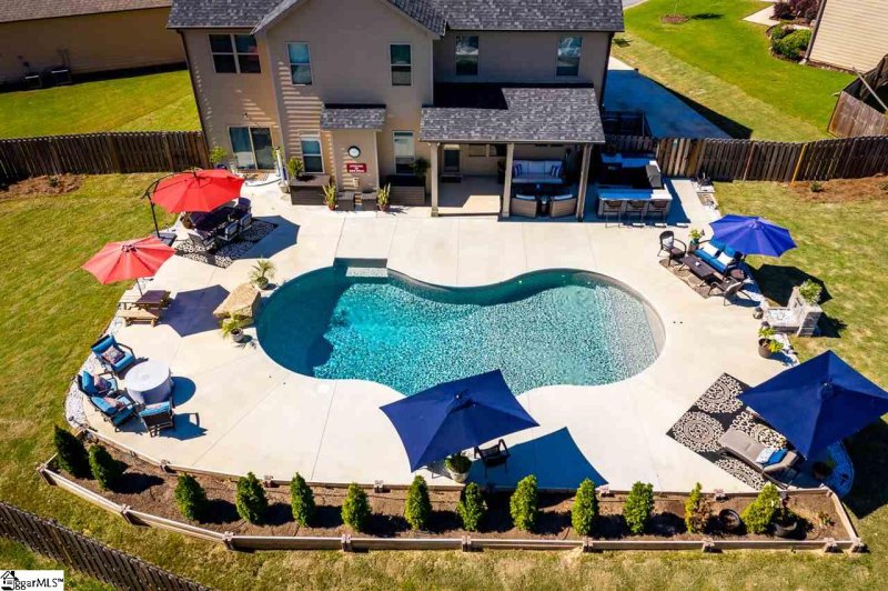 Property image 3 at 617 Rose Arbor Lane, Simpsonville, SC 29681