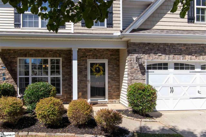 Property image 2 at 19 Valley Fall Court, Greer, SC 29650