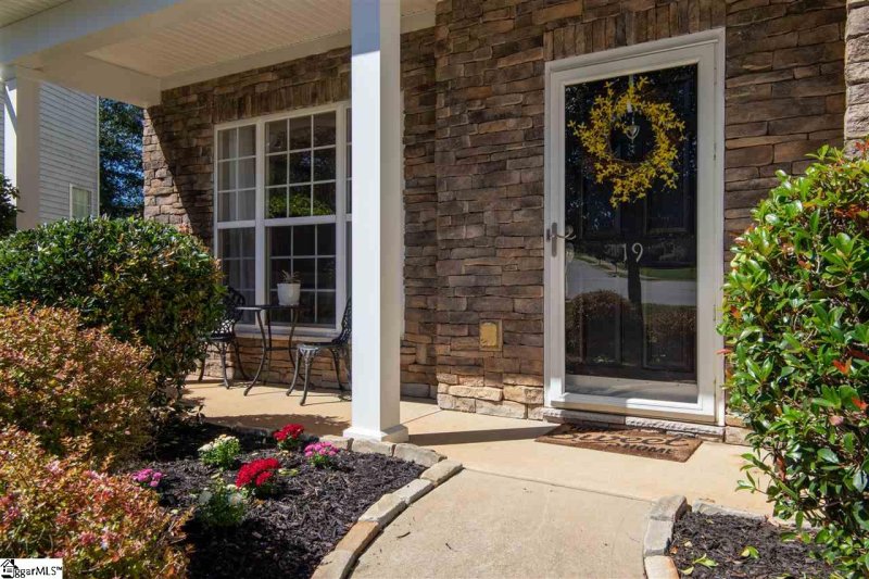 Property image 3 at 19 Valley Fall Court, Greer, SC 29650