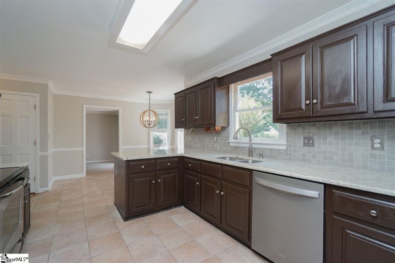 Property image 2 at 109 Westcreek Way, Greenville, SC 29607