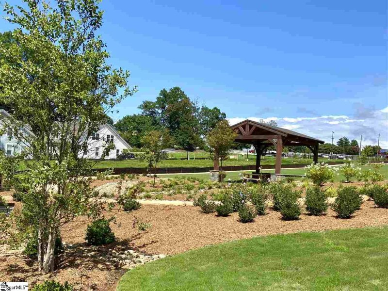 Property image 4 at 48 Cottage Knoll Circle, Greenville, SC 29609