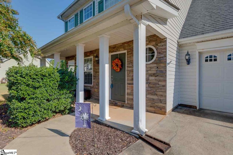 Property image 2 at 219 Silver Run Lane, Greenville, SC 29607